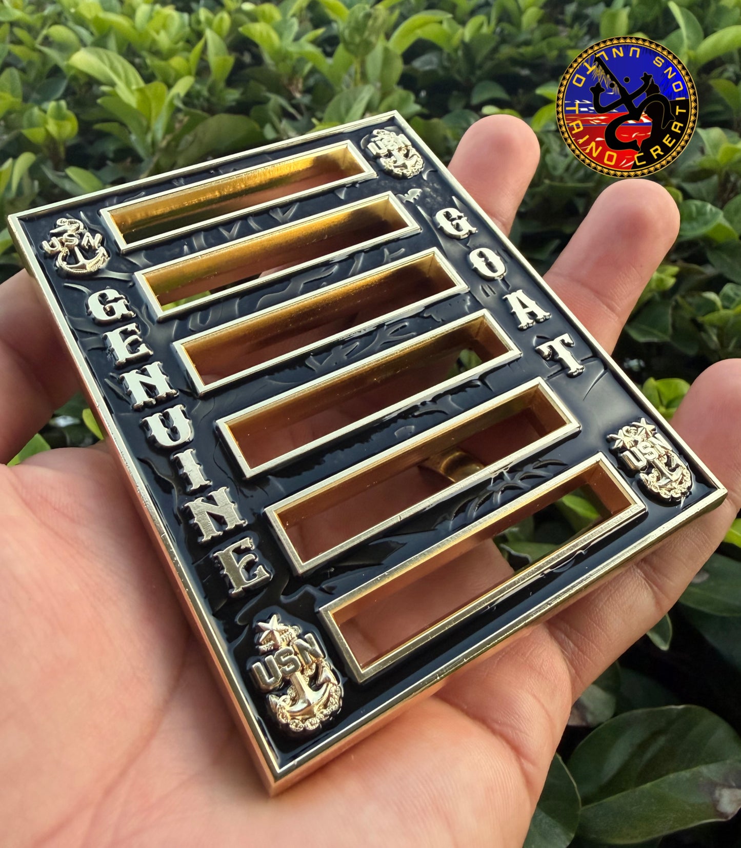 Black & Gold 6 Coin Holder